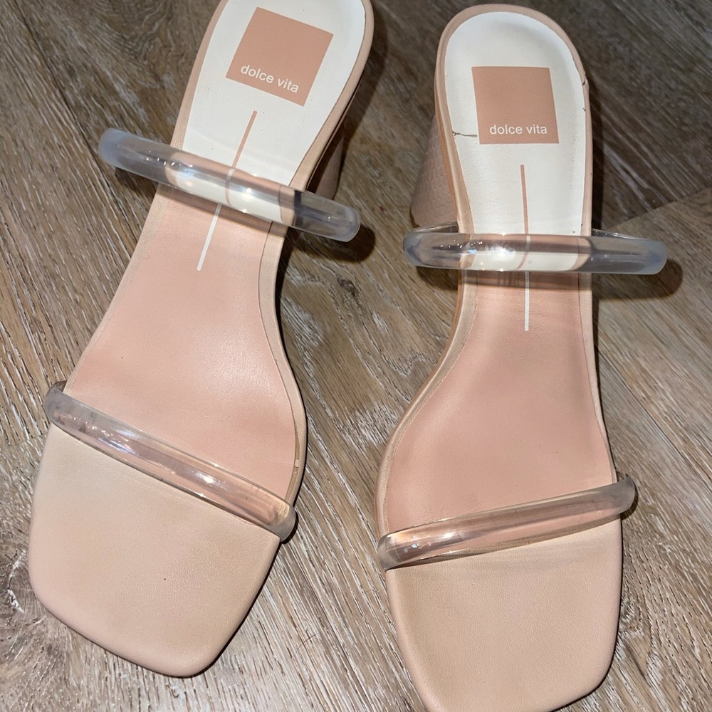 Heels - Picture 8 of 10
